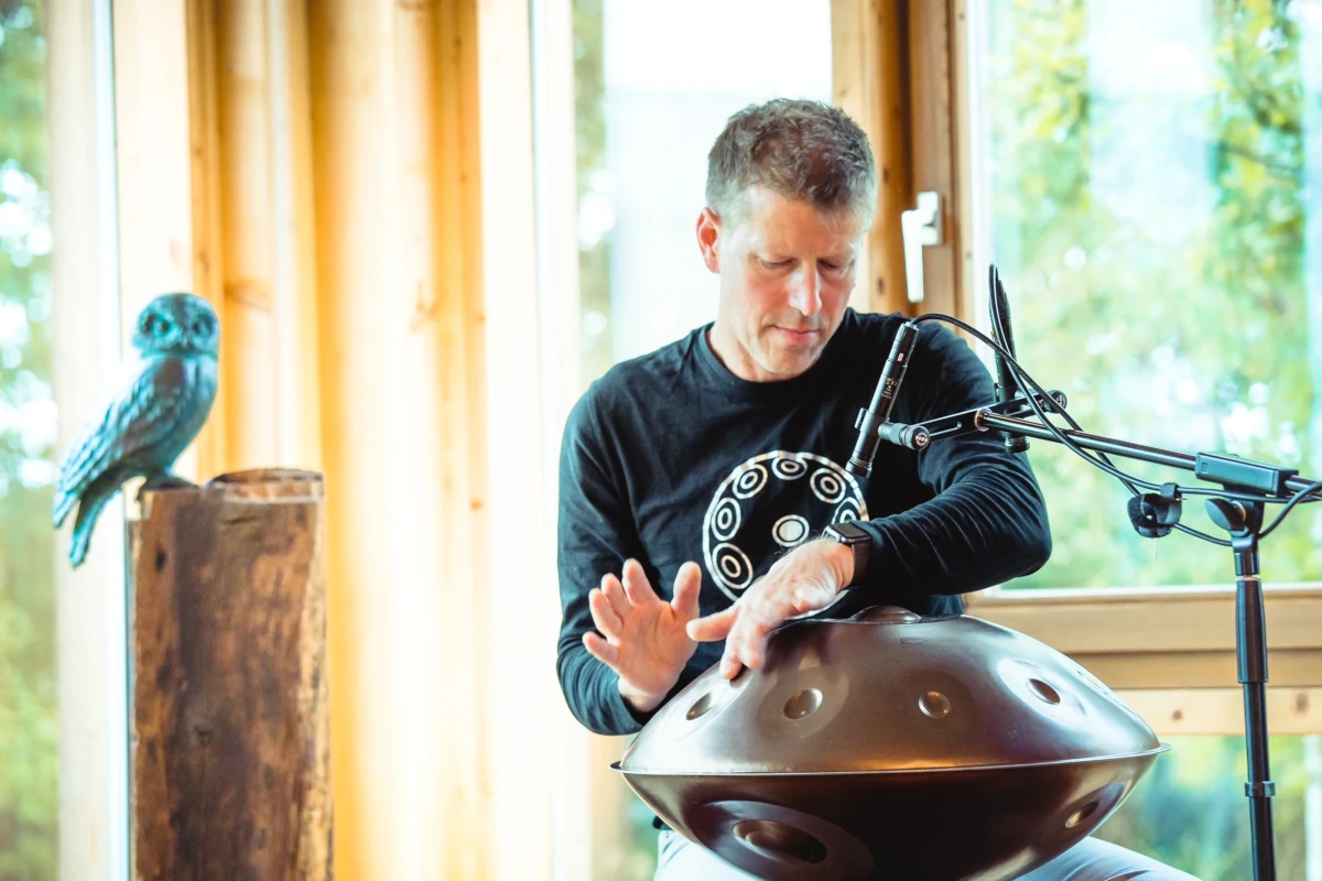 Handpan Workshop Muenster mit Jochen Metze an der Handpan