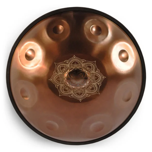 Ugur D-Celtic Minor (Amara) Edelstahl Handpan Oberseite bronze mit Gravur